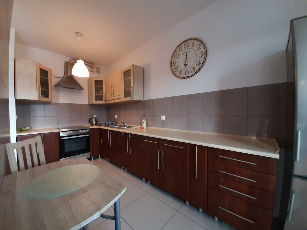 Apartamenty Lubin - Kamieniczka W Centrum Eksteriør billede